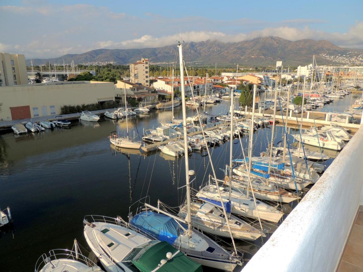Royal Marine 2 425 Roses - Barneda Apartment Empuriabrava Exterior photo